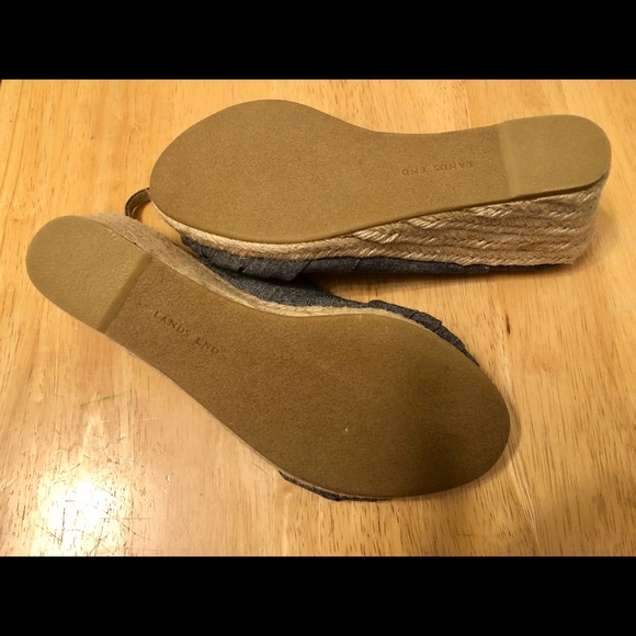 Lands End Chambray Wedges - Picture 6 of 8